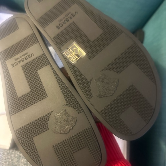 New tags/Versace authentic women size 11 - Picture 3 of 4